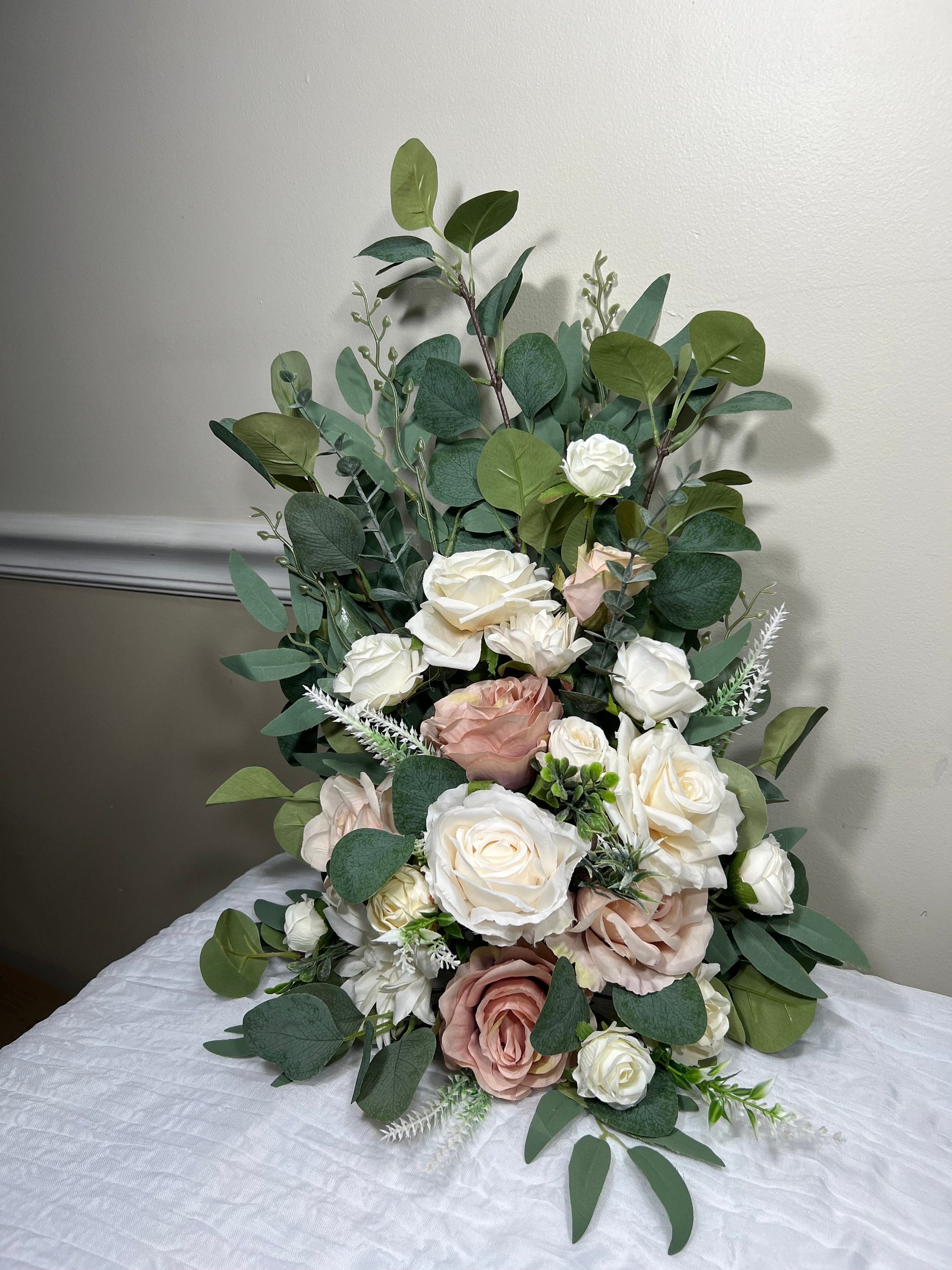 Wedding Aisle Marker Flower Floor Arrangement Barrel Décor Pink White Dusty Rose Navy Blue Ground Arch