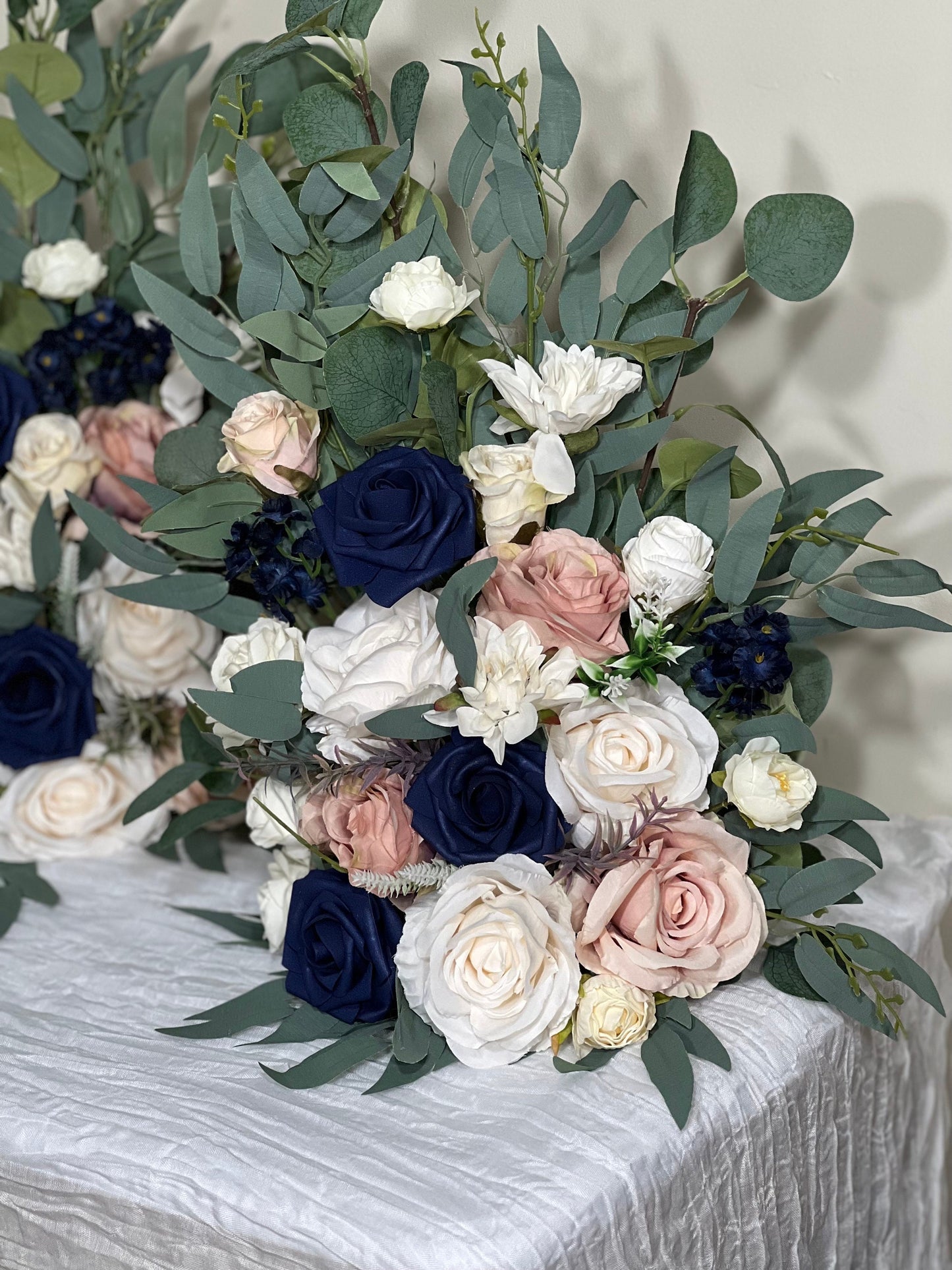 Wedding Aisle Marker Flower Floor Arrangement Barrel Décor Pink White Dusty Rose Navy Blue Ground Arch