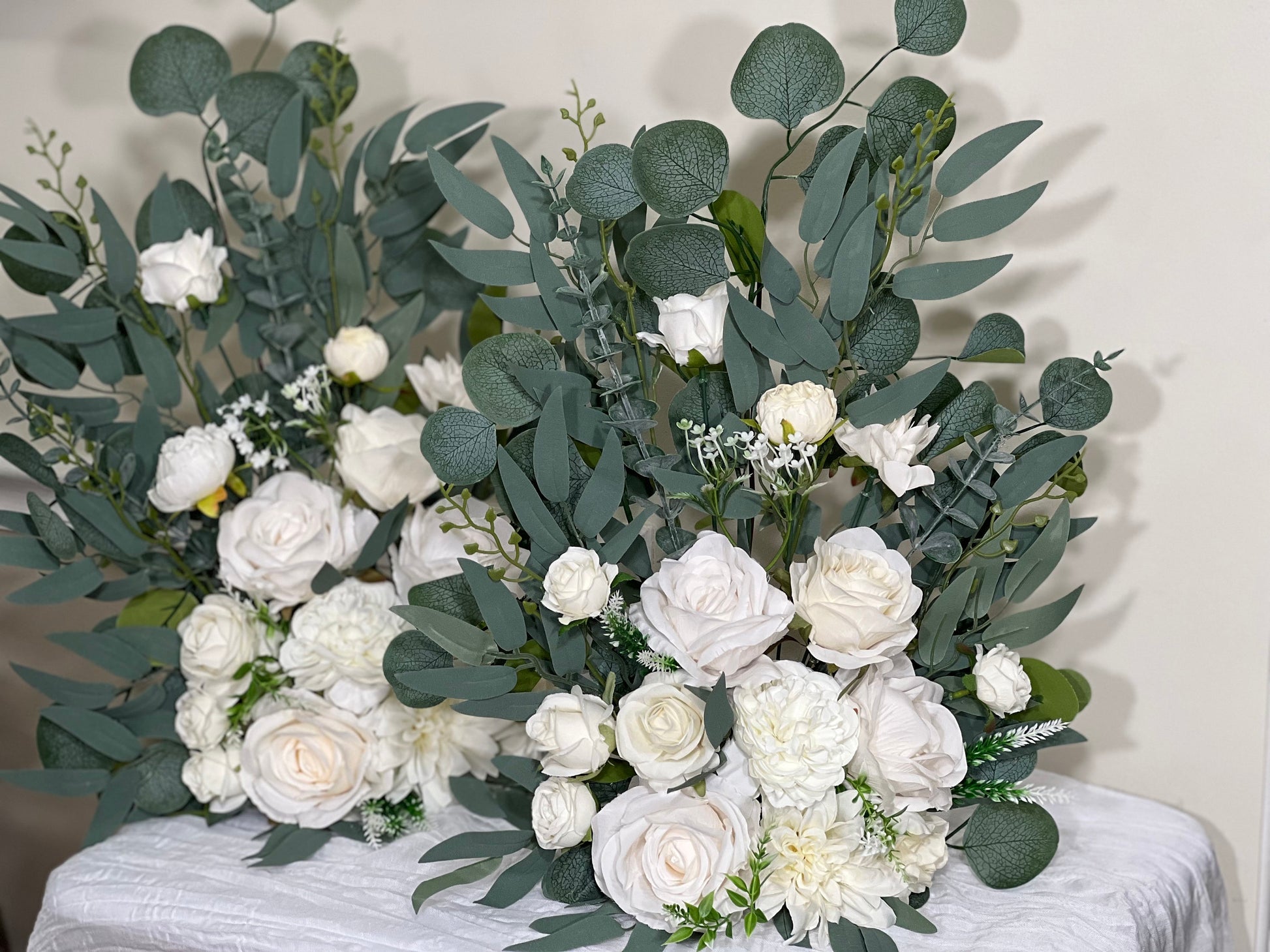 Wedding Aisle Marker Flower Floor Arrangement Barrel Décor White Ground Arch Ivory Flower