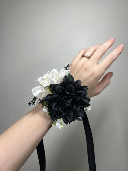 Wedding Bouquet White Bridal Bouquet Black White Bridesmaids White Bouquet Black Dahlia Ivory Eucalyptus Artificial Flower