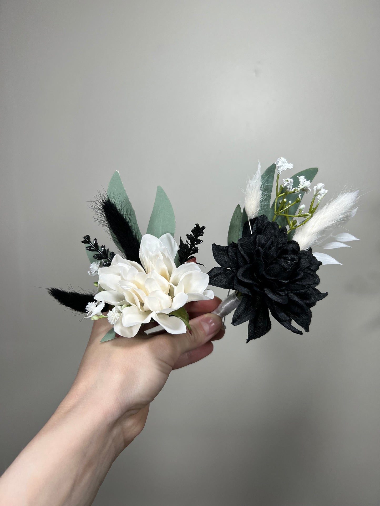 Wedding Black and White Corsage Groom Black Boutonnière Black White Corsage Mom Groomsmen Boutonnière Dahlia Artificial Flowers