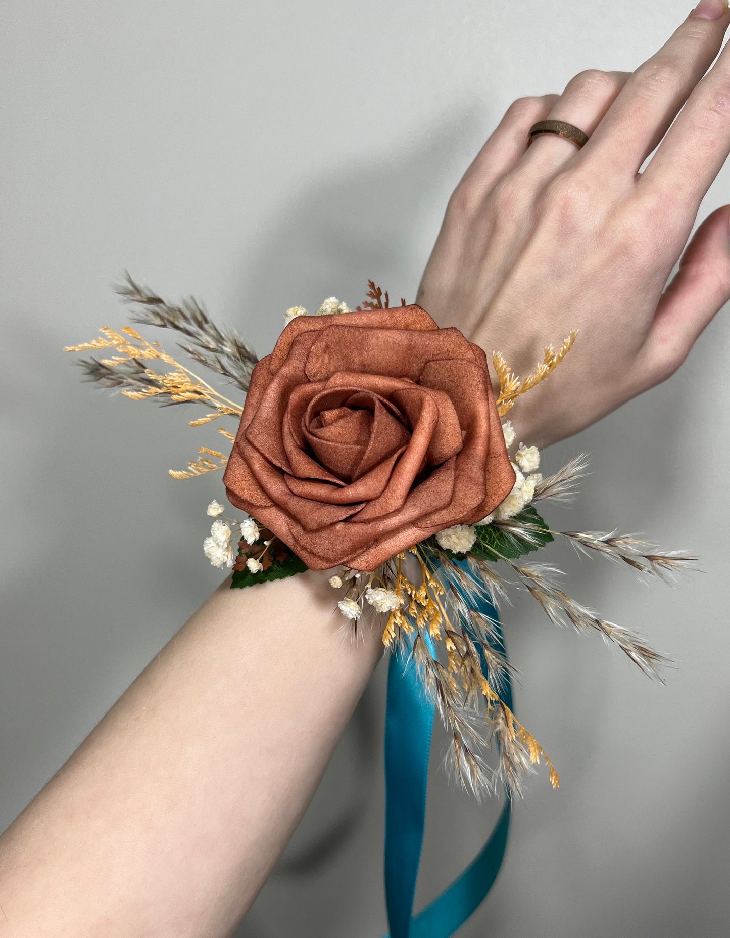 Rust Corsage Wedding Groom Terracotta Corsage Mom Corsage Cinnamon Corsage Orange Boho Baby Breath Pampas Grass Artificial Flowers