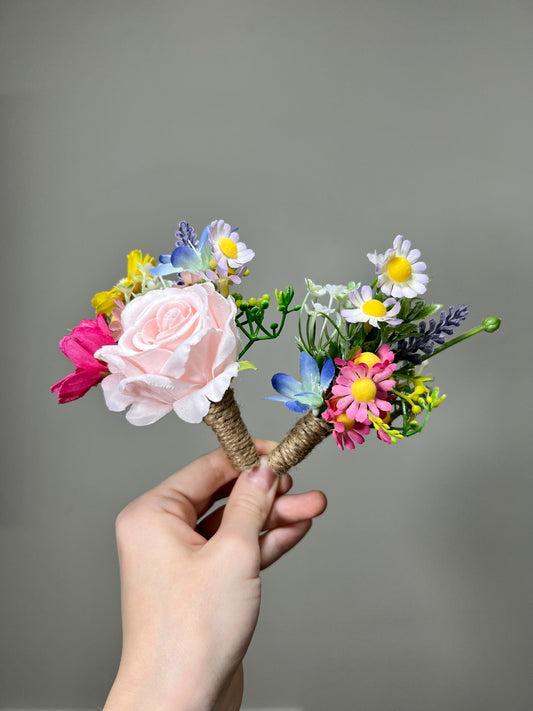 Wedding Boutonniere Wild Flower Groom Pink Groomsmen Boutonnière Hot Pink Blue Boutonniere White Lavender Artificial Flower Wild Camomile
