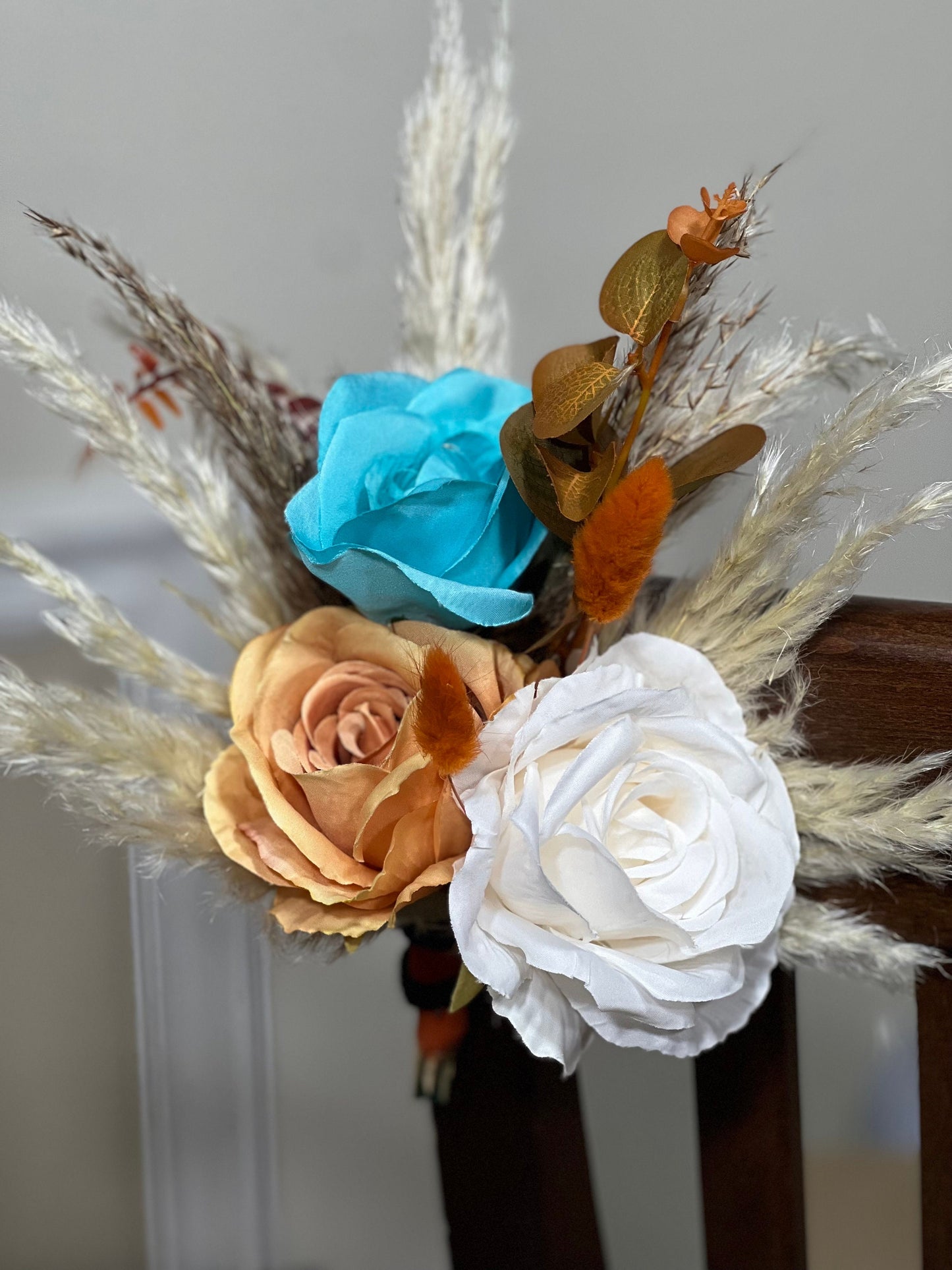 Pew Decor Wedding Orange Aisle Flowers Turquoise Aisle Arrangement Terracotta White Chair Decor Ceremony Decoration Artificial Flower