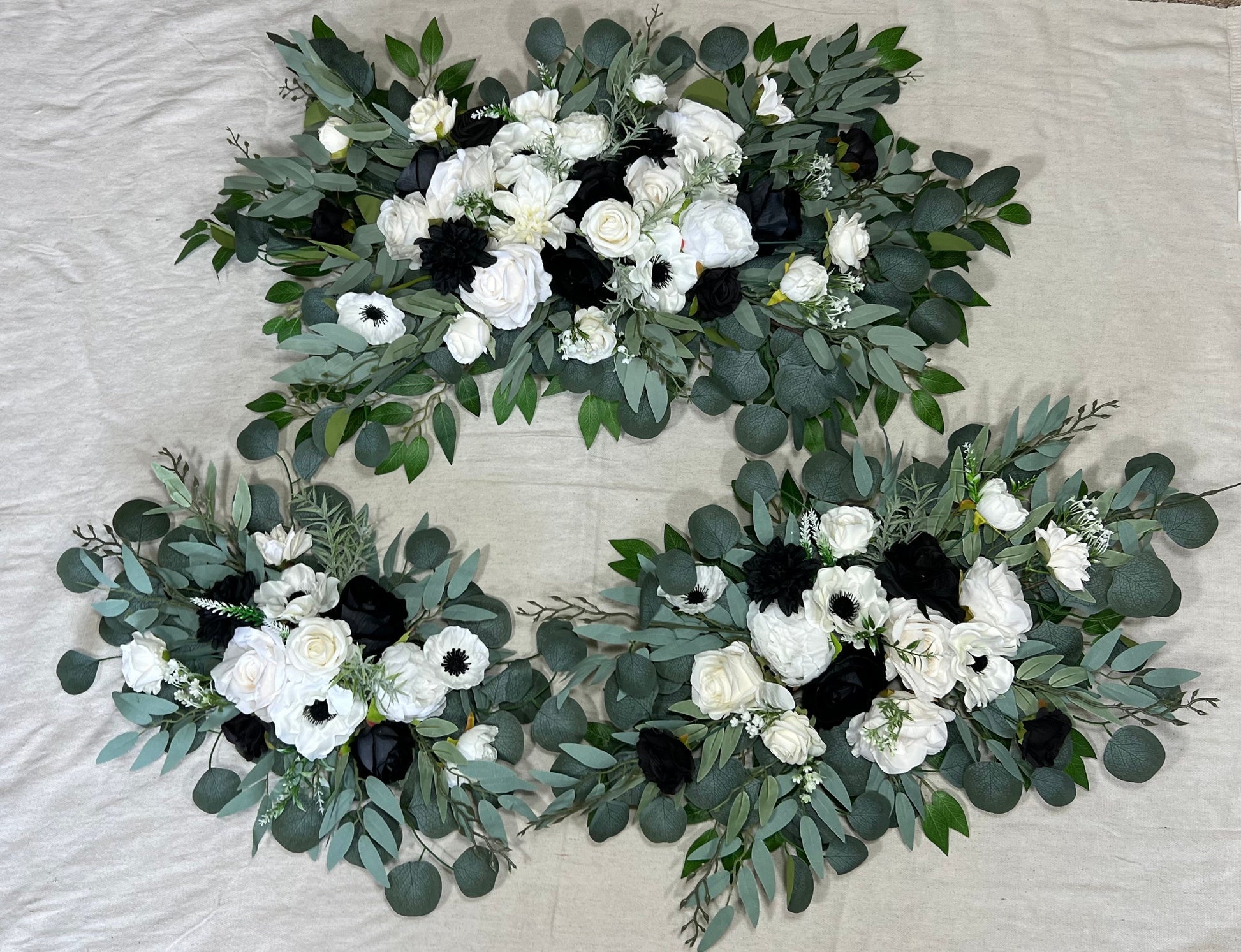 Anemone White Arch Arrangement Wedding Arbor Arrangement Black and White Arch Arrangement White Ivory Corner Flower Arrangement Black Reddit