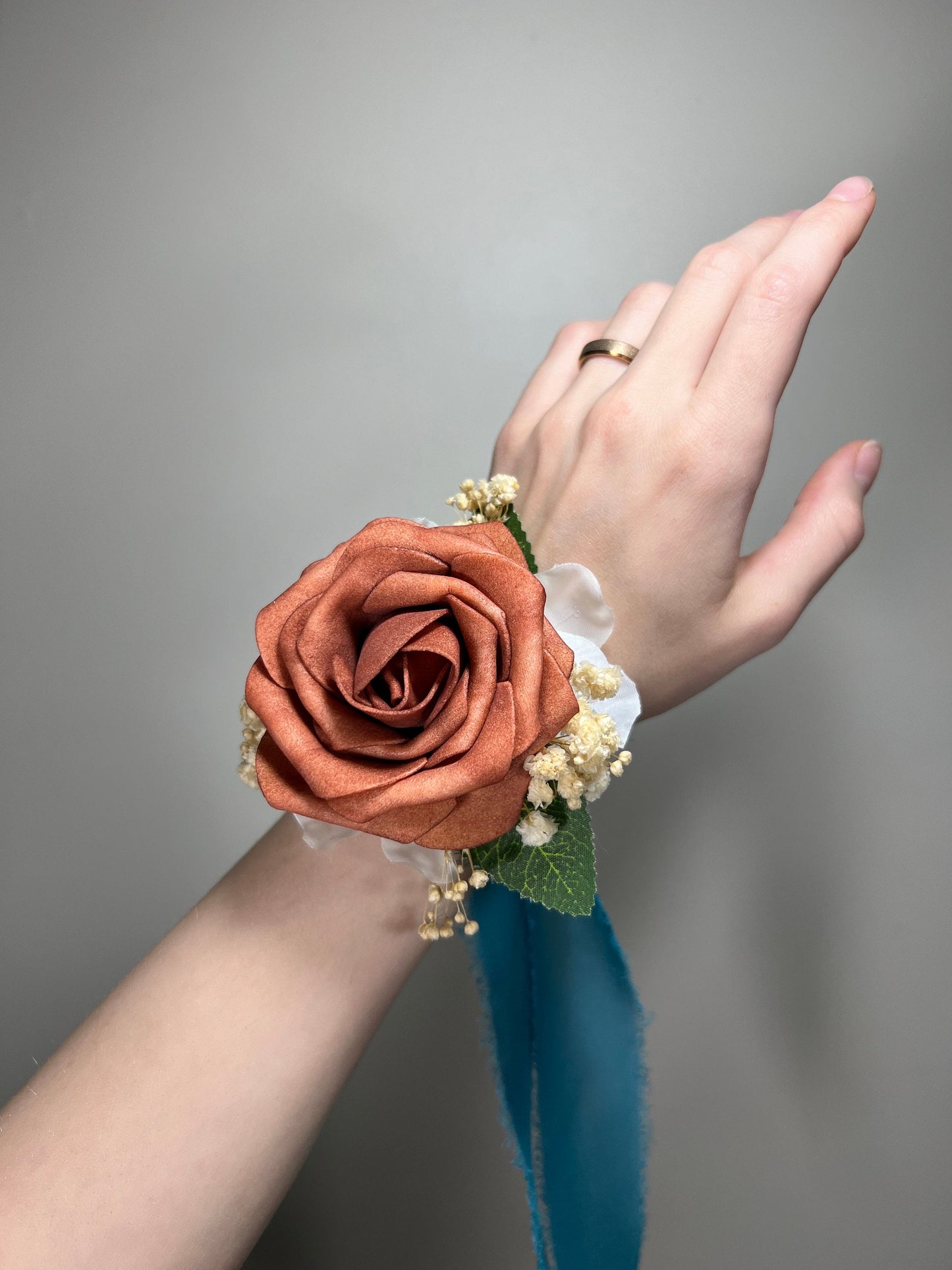 Rust Corsage Wedding Groom Terracotta Corsage Mom Corsage Cinnamon Corsage Orange Boho Baby Breath Artificial Flowers