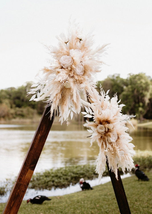 White Boho Bouquet Wedding Bridal Pampas Grass Bouquet Ivory Baby Breath Bridesmaids Bouquet Pearls White Rose Bouquet Artificial Flowers