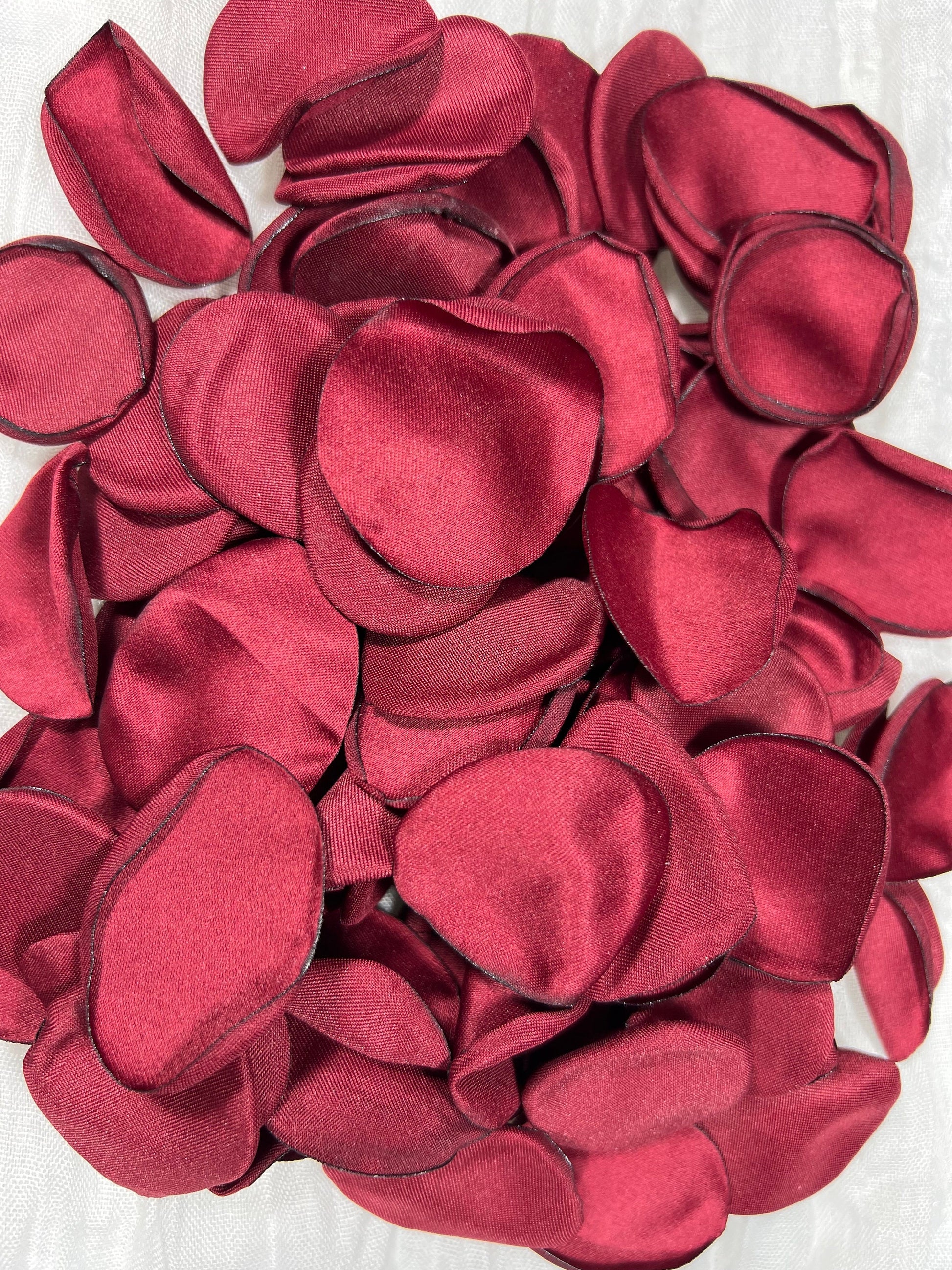 Red Petals Wedding Decor Flower Girl Petals Burgundy Wedding Aisle Decor Flower Petals Dark Red Ceremony Decor Bridal Shower Confetti