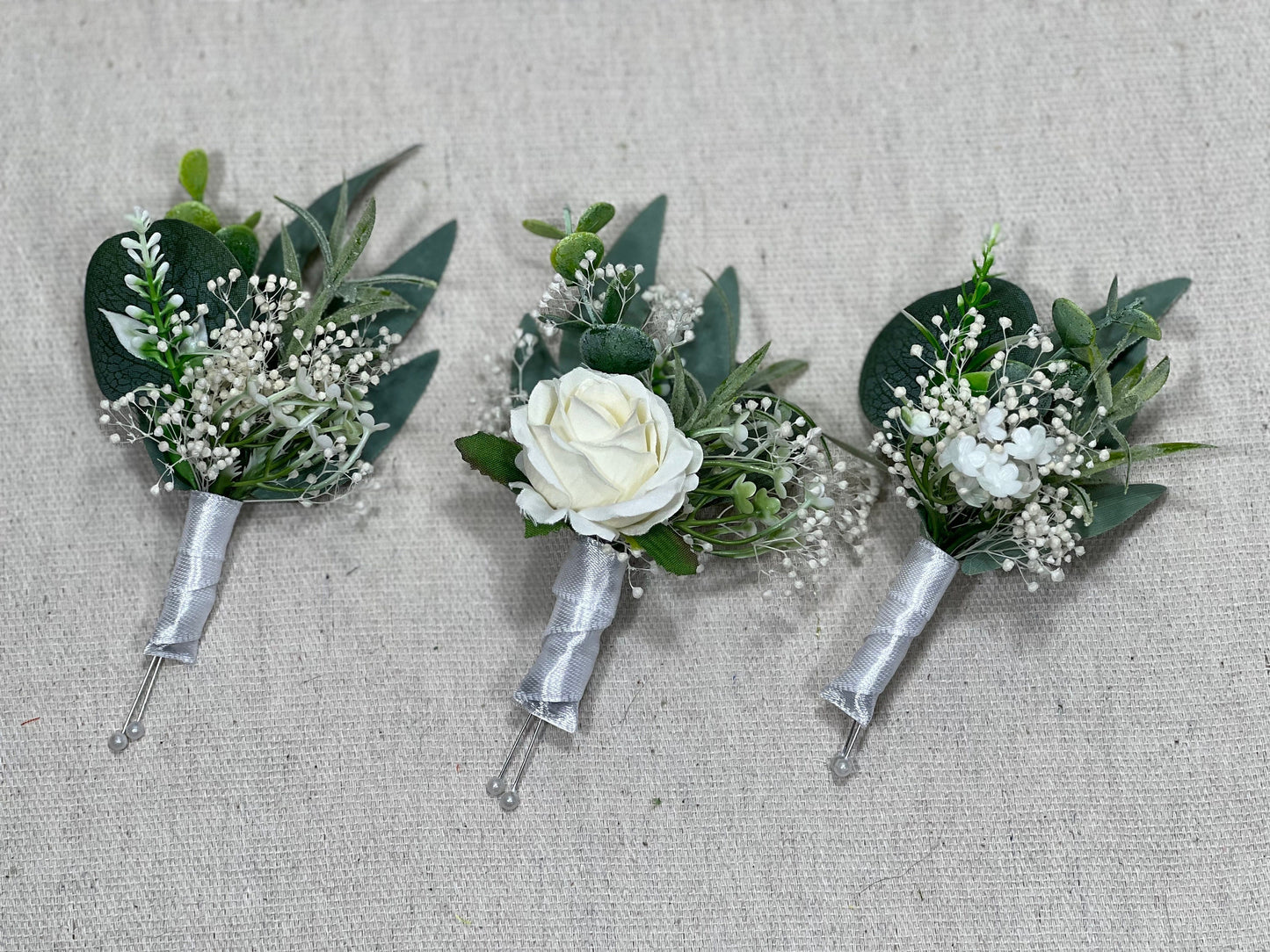 White Boutonniere Wedding Groom Baby Breath Groomsmen Boutonnière Ivory Eucalyptus White Rose Greenery Boutonniere Sage Artificial Flowers