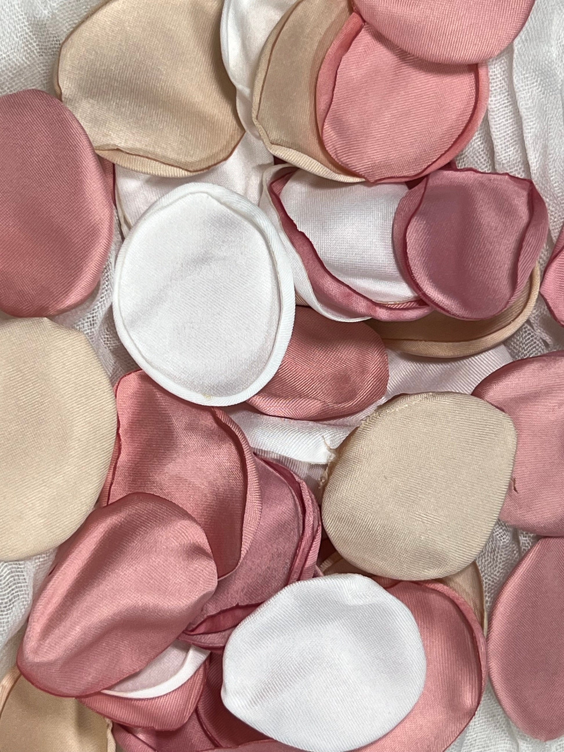 White Petals Wedding Decor Flower Girl Petals Dusty Ros Aisle Decor Flower Pink Petals Tan Ceremony Decor Champagne Confetti Blush