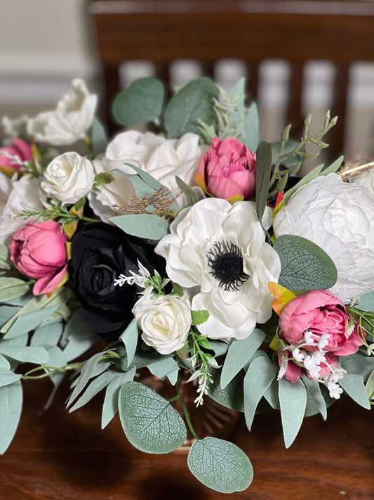 White Centerpiece White Table Decor Black Viva Magenta Centerpiece Gold Pink Wedding Table Centerpiece Ivory Black Artificial Flower