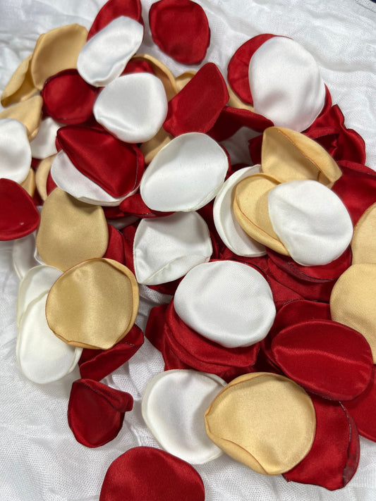 Red White Petals Wedding Decor Flower Girl Petals Red Wedding Aisle Decor Flower Petals Gold Red Ceremony Decor White Bridal Shower Confetti