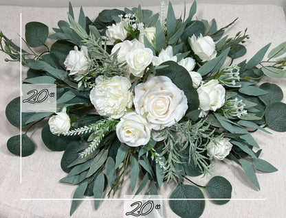 White Centerpiece Wedding Ivory Table Round Centerpiece White Circle Centerpiece Table Decor White Sweetheart White Eucalyptus Sage