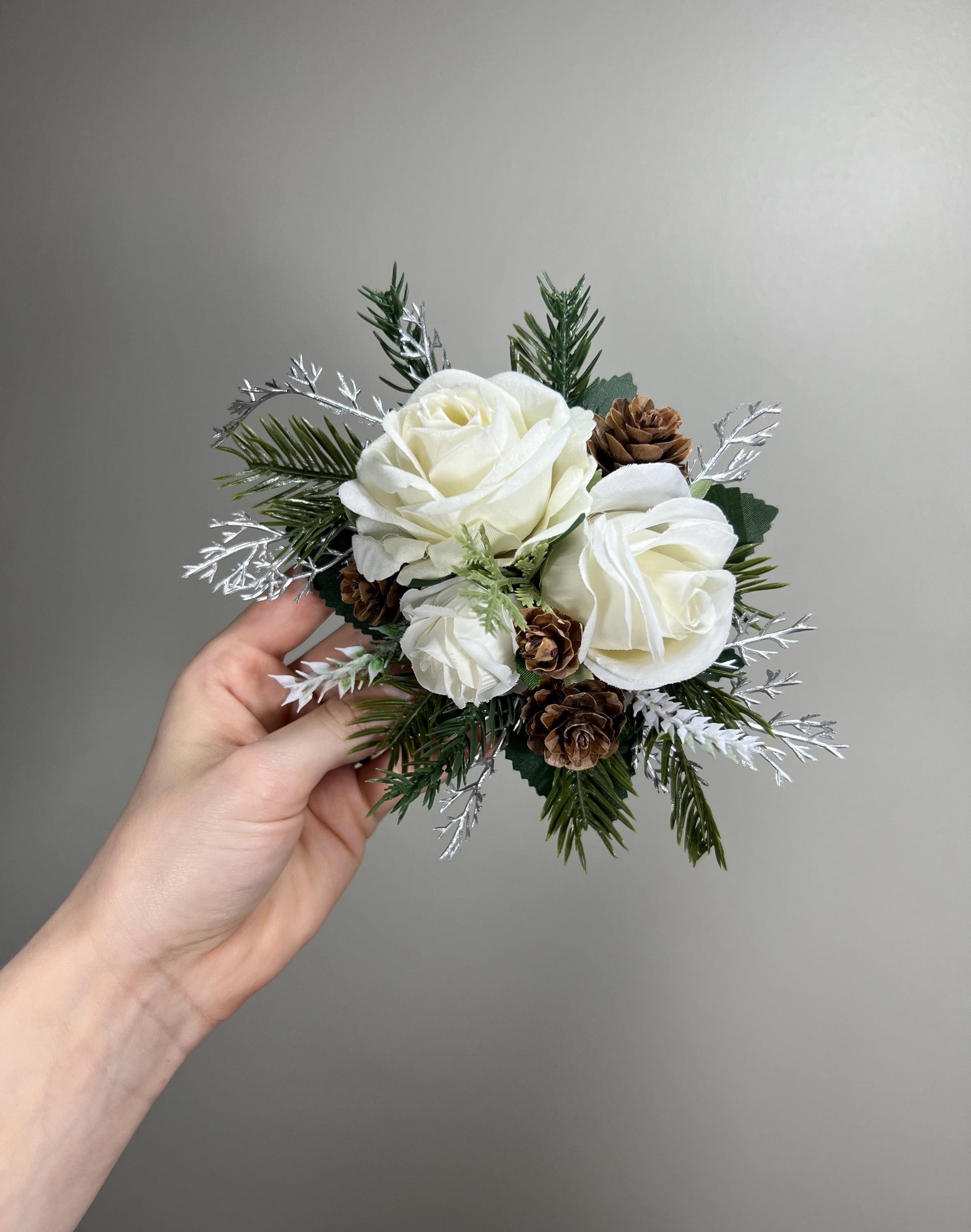 Christmas Cake Decor Wedding White Cake Flower Topper Pine Cone Winter Cake Decoration Silver Christmas White Pine Arrificial Flowers