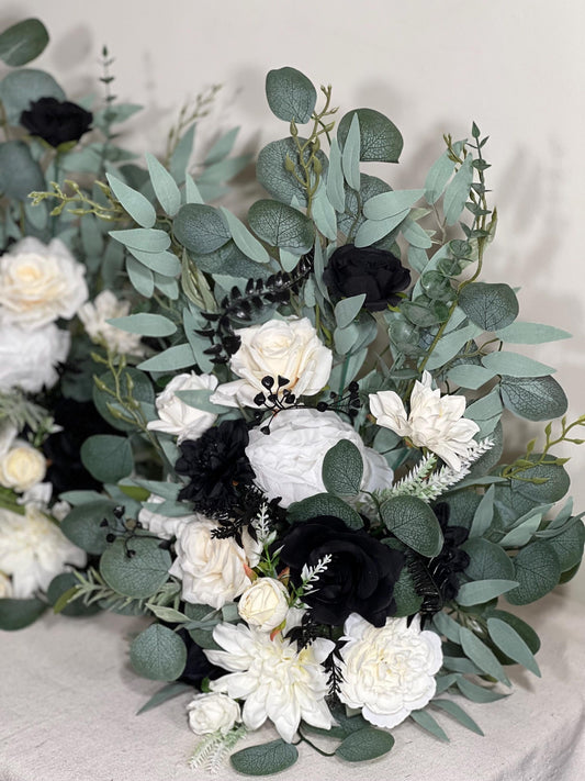 Set of 2 Wedding Aisle Marker Flower Floor Arrangement Whiskey Barrel Décor Black and White Ground Arch Wedding Ivory