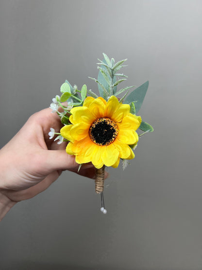 Sunflower Boutonniere Wedding Groom  Boutonniere Groomsmen Sunflower Boutonnière Groom Fall Sunflower Greenery Artificial Flowers