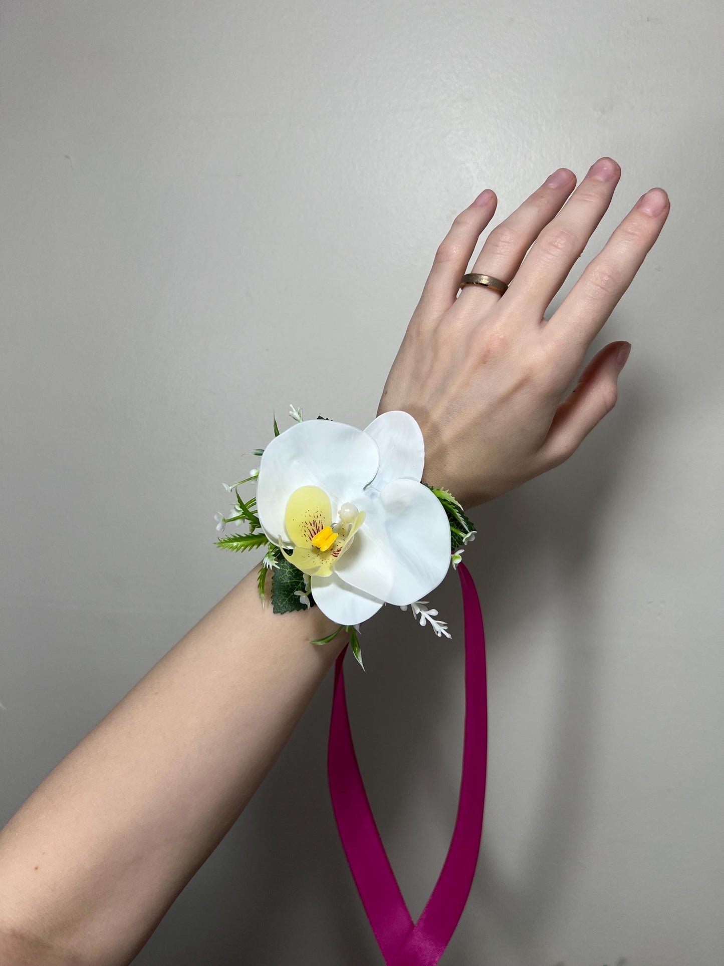 Orchid Corsage Wedding Groom White Boutonnière White Groomsmen Beach Corsage Tropical Monstera Orchid Artificial Flowers