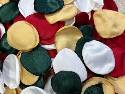 Christmas Petals Green Red Gold Petals White Wedding Decor Flower Girl Petals Emerald Green Red Aisle Decor Petals White Green Gold Confetti