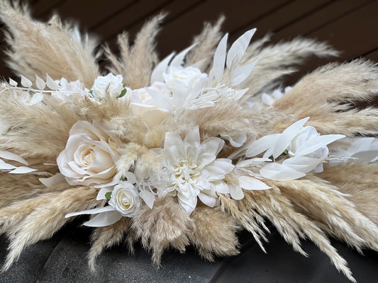 White Centerpiece Wedding White Boho Table Centerpiece Pampas Grass White Sweetheart Ivory Table Decor White Artifical Flower