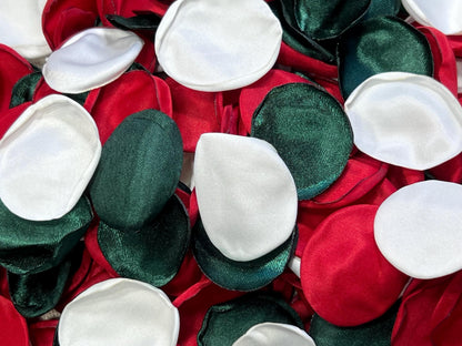 Christmas Petals Green White Red Petals Wedding Decor Flower Girl Petals Emerald Green Aisle Decor Flower Petals Red Green Decor Confetti