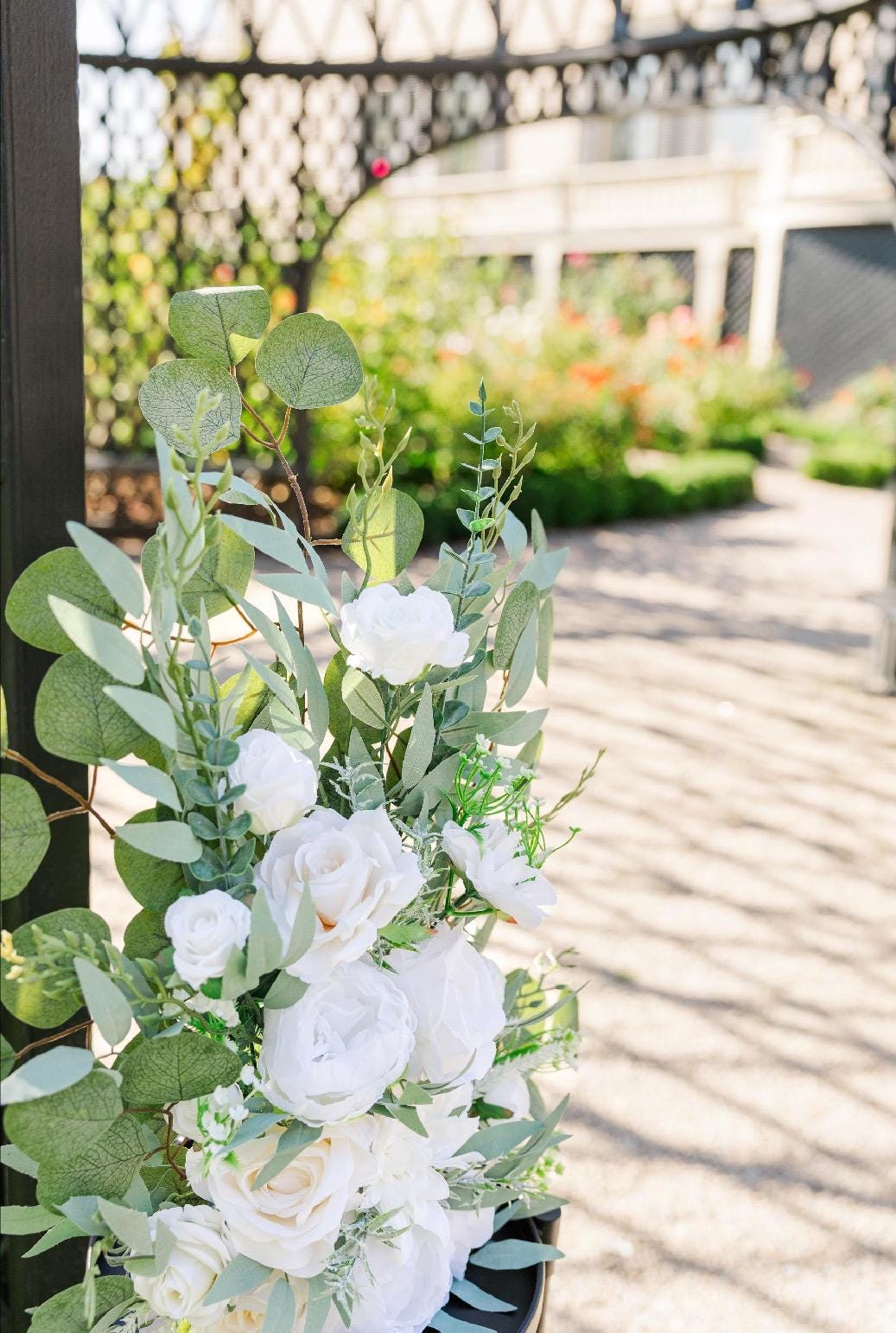 Set of 2 Wedding Aisle Marker Flower Floor Arrangement Barrel Décor White Ground Arch Ivory Flower