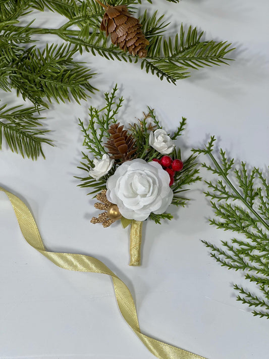 Christmas Boutonniere Wedding White Groom Boutonnières Winter Groomsmen Gold Pine Boutonnière Christmas Pine Cone Artificial Flowers