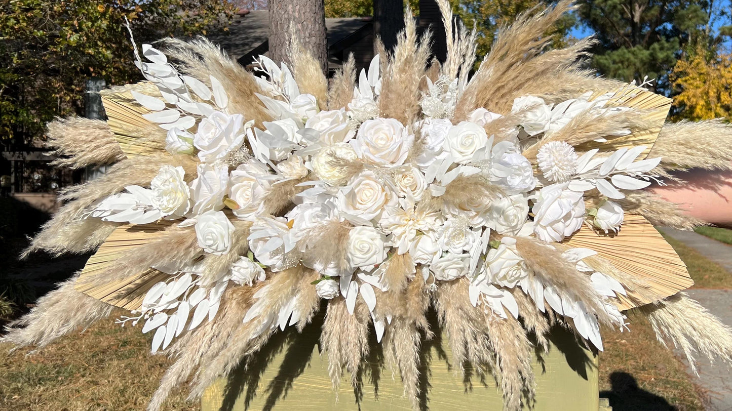 Home Decor Swag Wall Decor Boho Backdrop Arch Arrangements Pampas Grass Nursery Decor White Beige Artificial Dried Flowers Palms Leaves