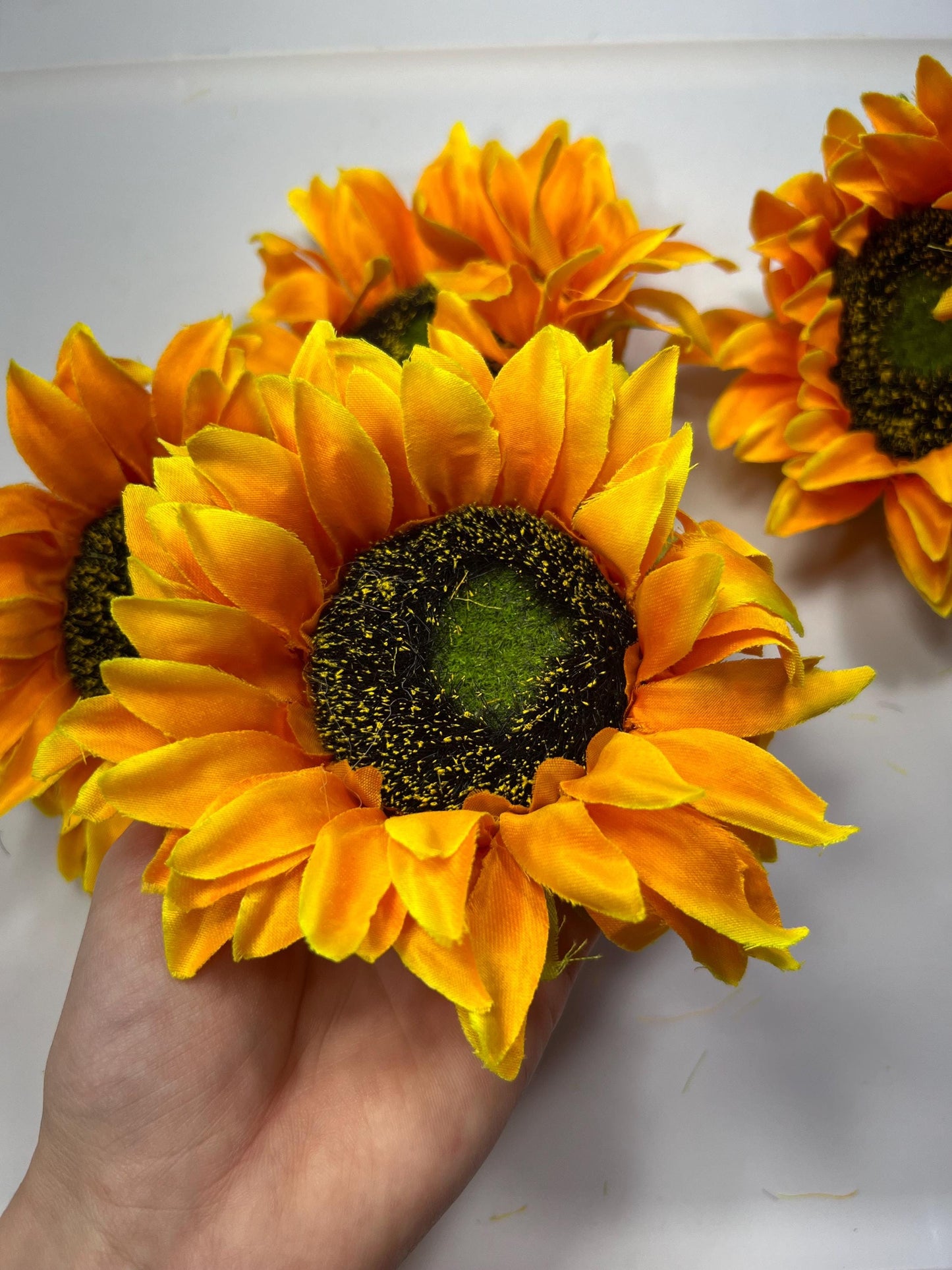 Sunflower Head Flower Artificial Wedding Sunflower Head 4.5 inch Flower Head Sunflower DIY Wedding Supplies Craft Sunflower Big Fake Flower