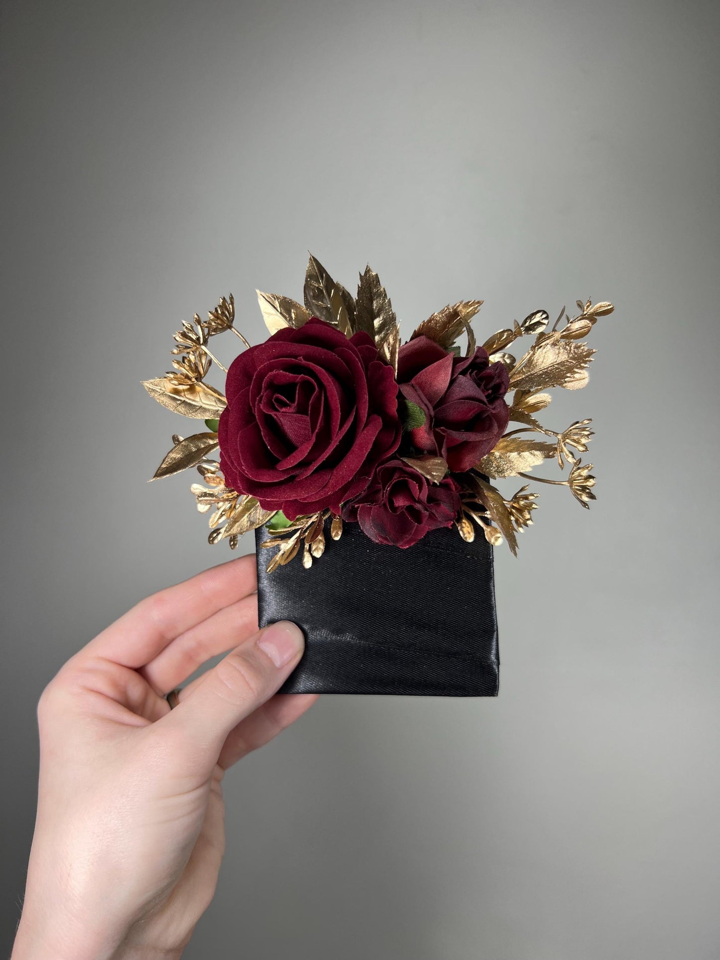 Burgundy Pocket Boutonniere Wedding Burgundy Gold Boutonniere Burgundy Groom Square Boutonnière Groomsmen Burgundy Gold Artificial Flower