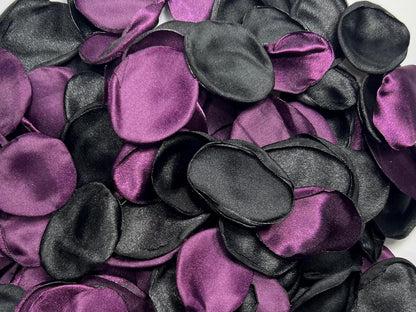 Black Purple Petals Wedding Decor Flower Girl Petals Black Wedding Aisle Decor Flower Petals Black Purple Dark Ceremony Decor Plum Confetti