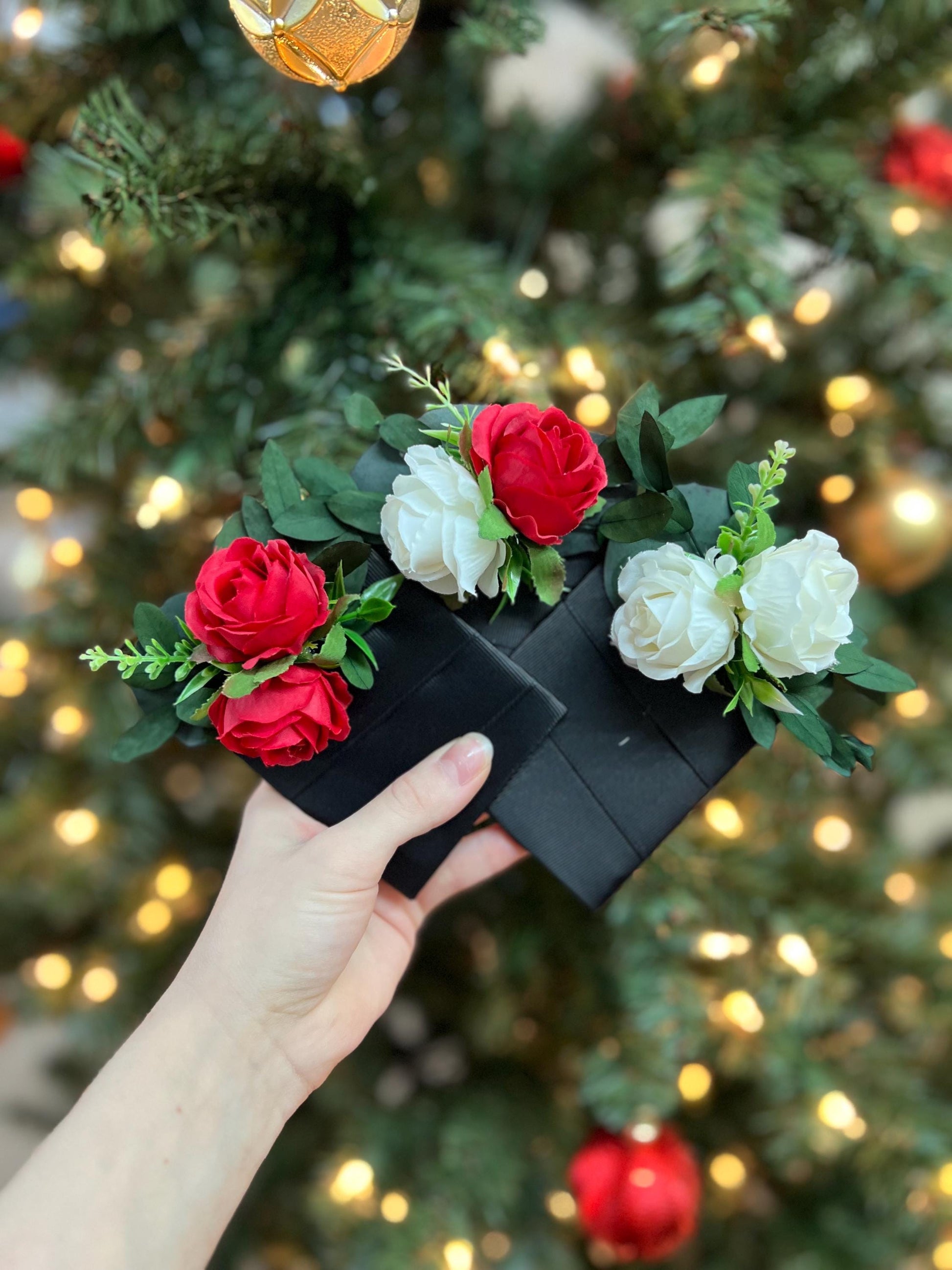 Red White Pocket Boutonniere Wedding Red Christmas Boutonnière Square Groom Boutonniere Red White Boutonniere Winter Square Groomsmen