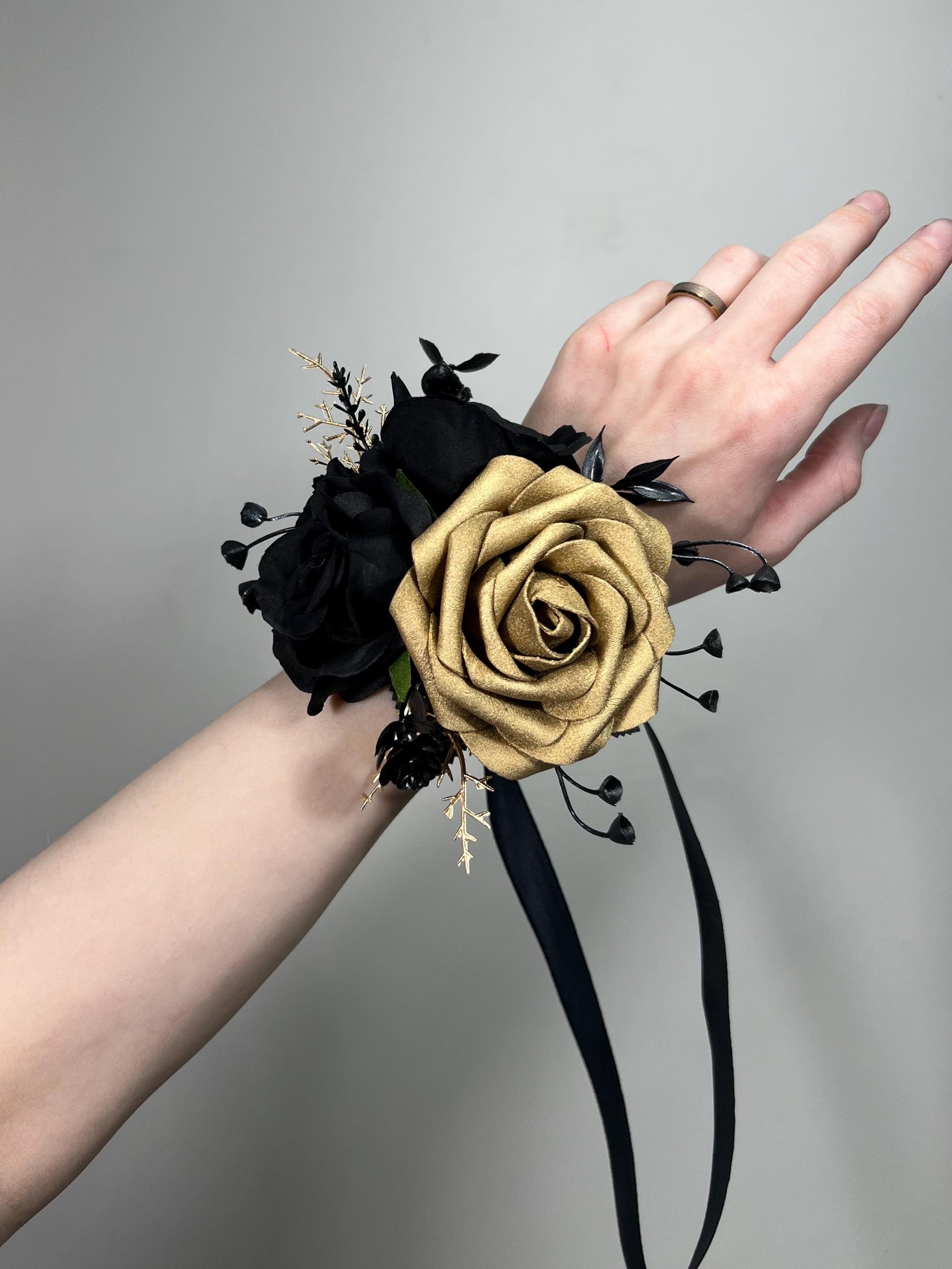 Black Gold Corsage Wedding Black Gothic Corsage Black Gold Mom Wrist Corsage Artificial Flowers Black Gold Wrist Corsage
