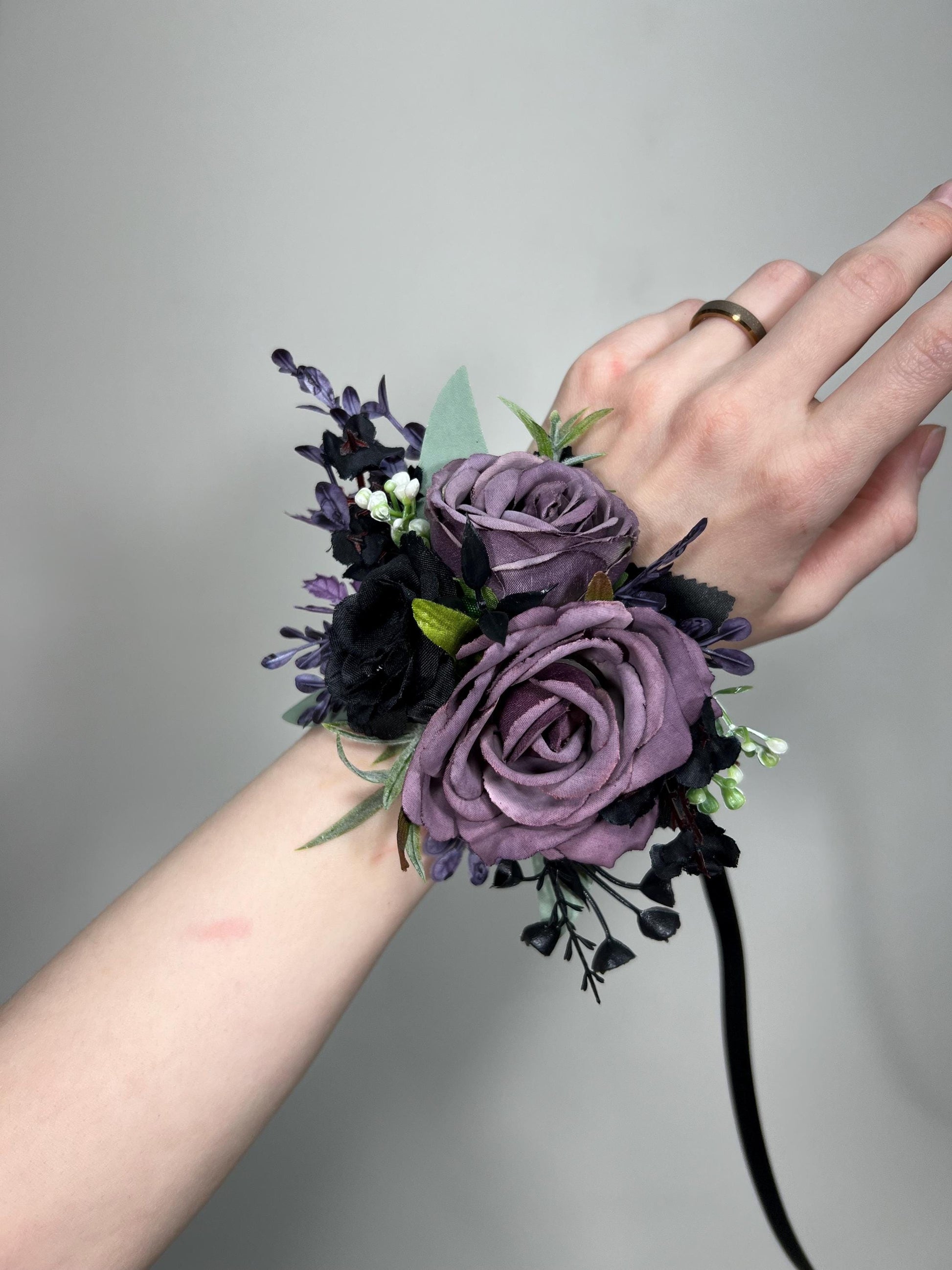 Black Purple Corsage Wedding Gothic Wrist Corsage Bridesmaids Black Plum Corsage Mom Plum Black Dark Purple Corsage Prom Artificial Flower
