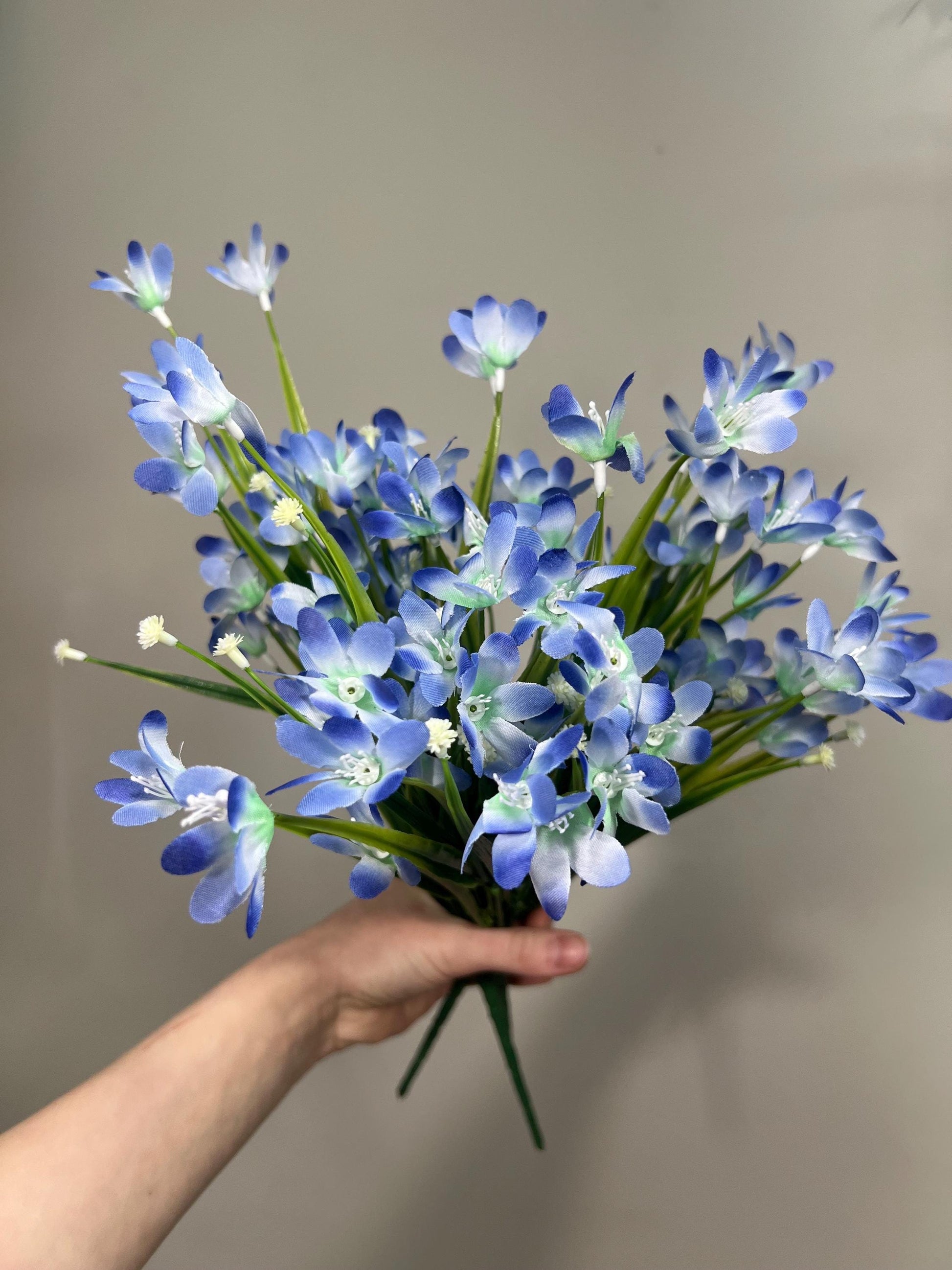 Blue Flowers 1 Bunch Artificial Wedding Blue Flower with Stems Light Blue Flowers Silk Artificial Blue Blossoms Flowers Wild Blue Delphinium