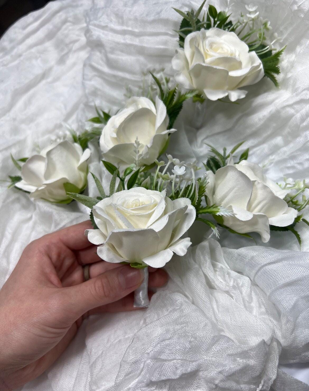 White Corsage Wedding Wrist Corsage Bridesmaids Corsage Ivory Mom Corsage Prom Artificial Flowers White Corsage Baby Breath