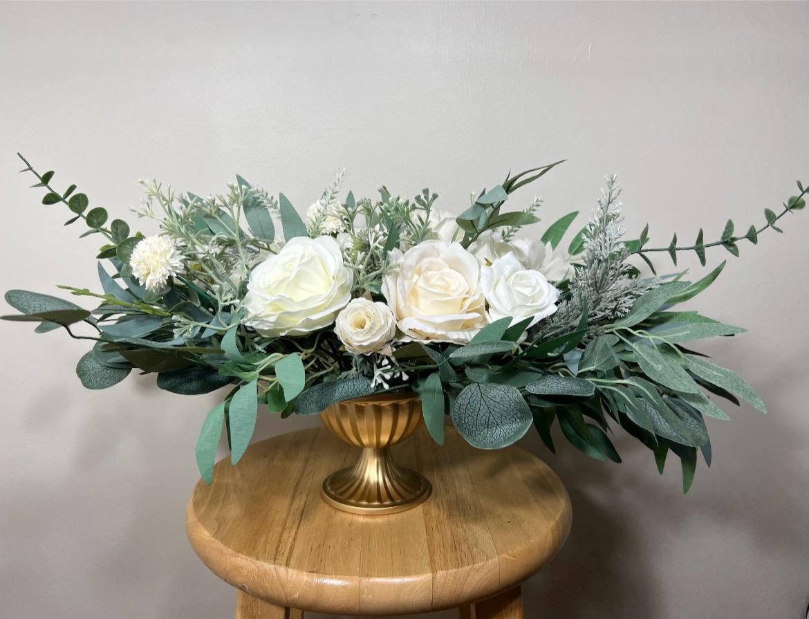 White Vase for Centerpiece Wedding Gold Vase Compote Metal Small Vase Flower Centerpiece Pedestal Vase Wedding Home Decor Gold Bowl Vase
