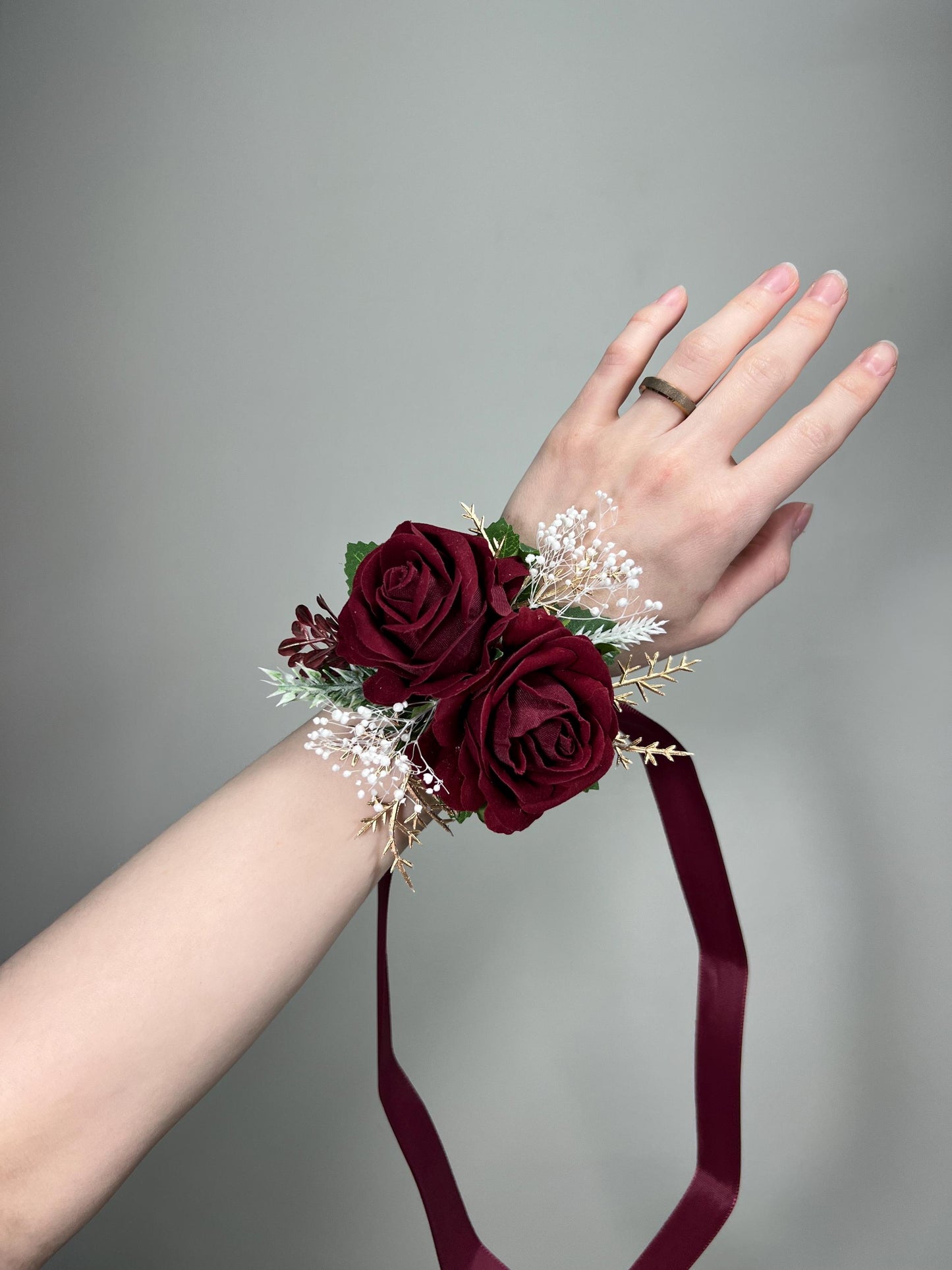 Burgundy Corsage Wedding Wrist Corsage Burgundy Gold Bridesmaids Baby Breath Corsage Wine Red Prom Corsage Maroon Artificial Flower
