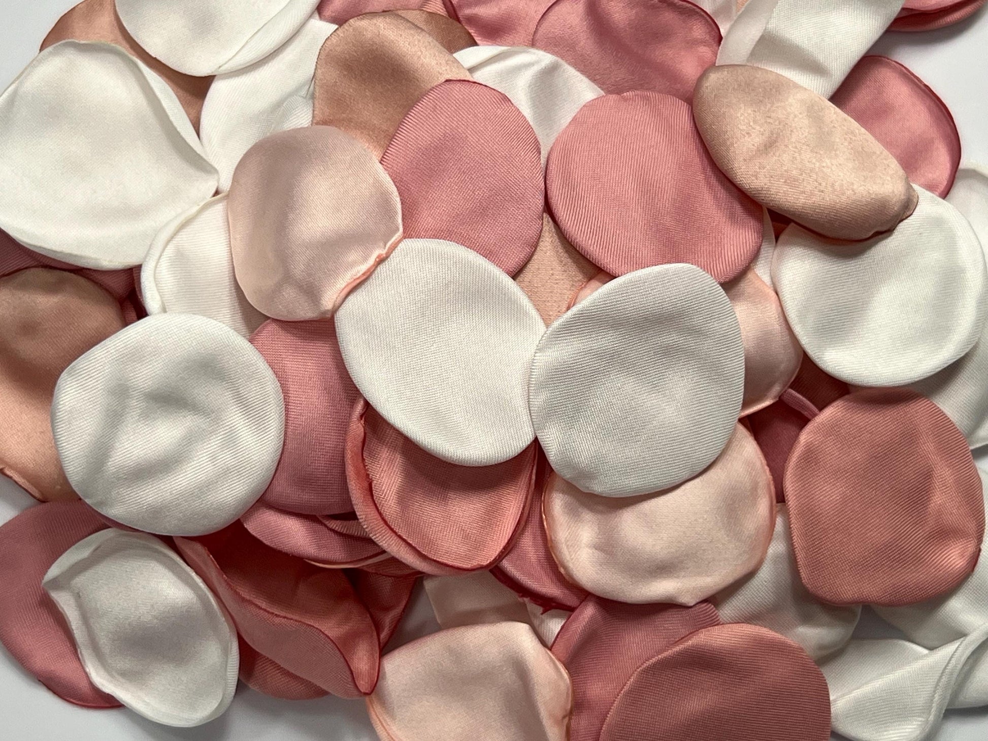 Dusty Rose Petals White Wedding Flower Girl Petals Dusty Rose Blush Aisle Petals Decor Flower Pink Petals Ceremony Decor Confetti Blush