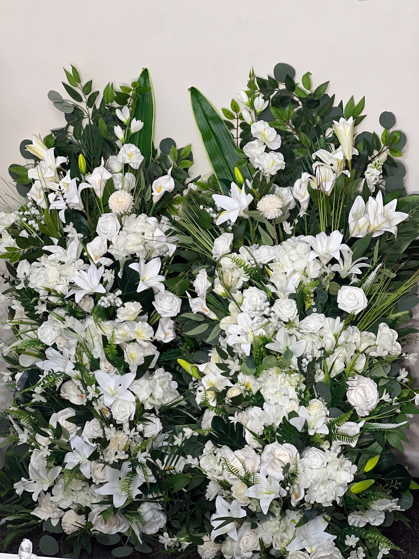 Wedding Aisle Marker Flower Floor Arrangement Whiskey Barrel Décor White Ground Arch White Lilies