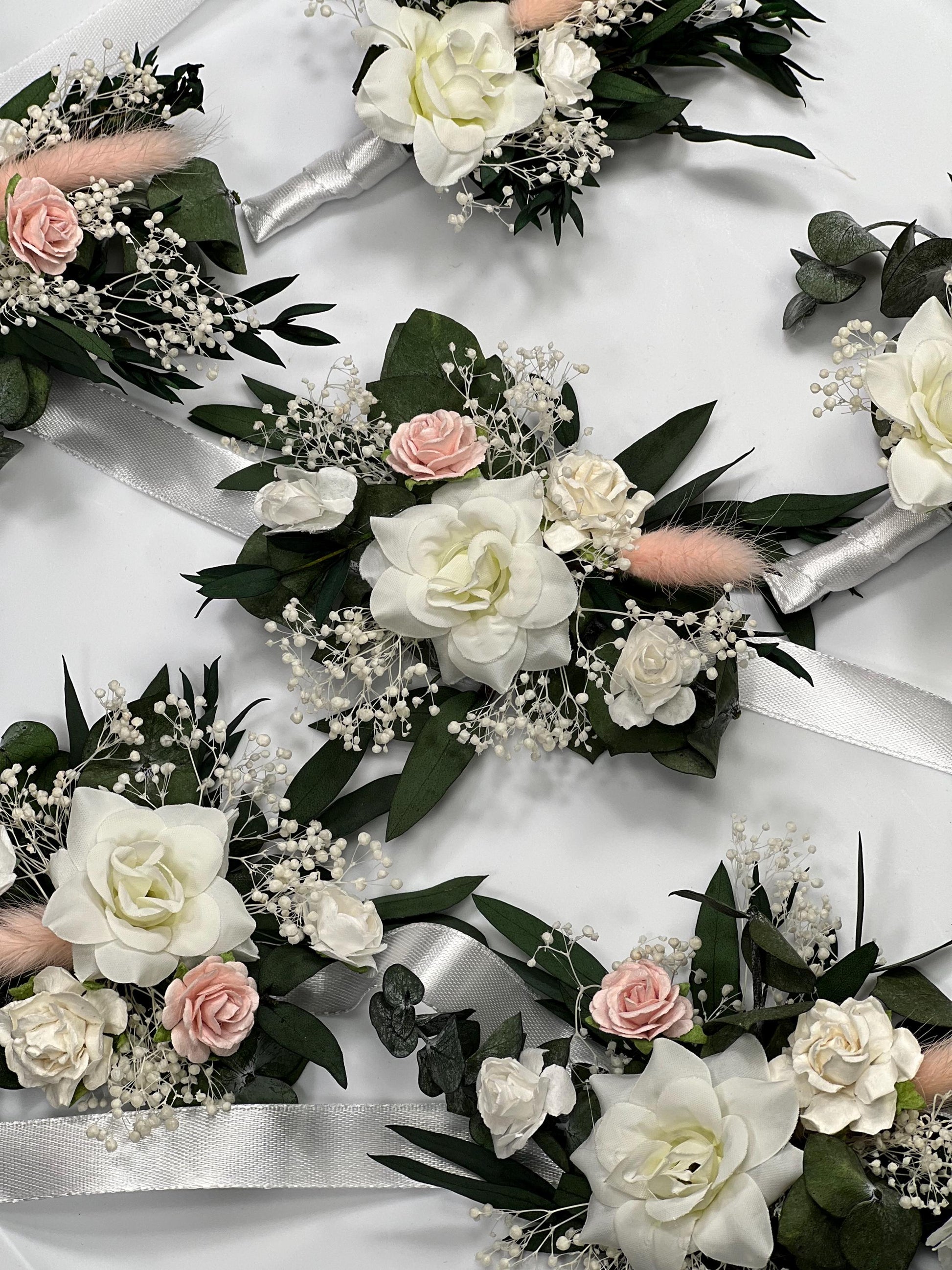 White Blush Boutonniere Wedding Eucalyptus Boutonniere Wrist Corsage Bridesmaids White Blush Mom Pink Baby Breath Accessories Artificial