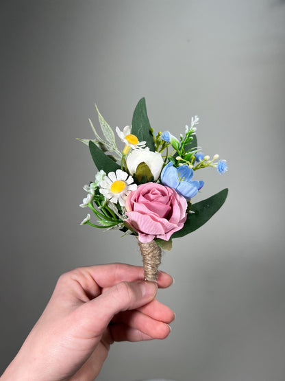 Wild Flowers Boutonniere Wedding Pink Boutonniere Groom Blue Camomile Boutonnière Groomsmen Pink Blue White Boutonnière Miltocolor