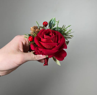 Wedding Christmas Bouquet Bridal White Rustic Bridesmaids Bouquet Red Winter Christmas Tree Pine Red Berries Artificial Flowers Winter