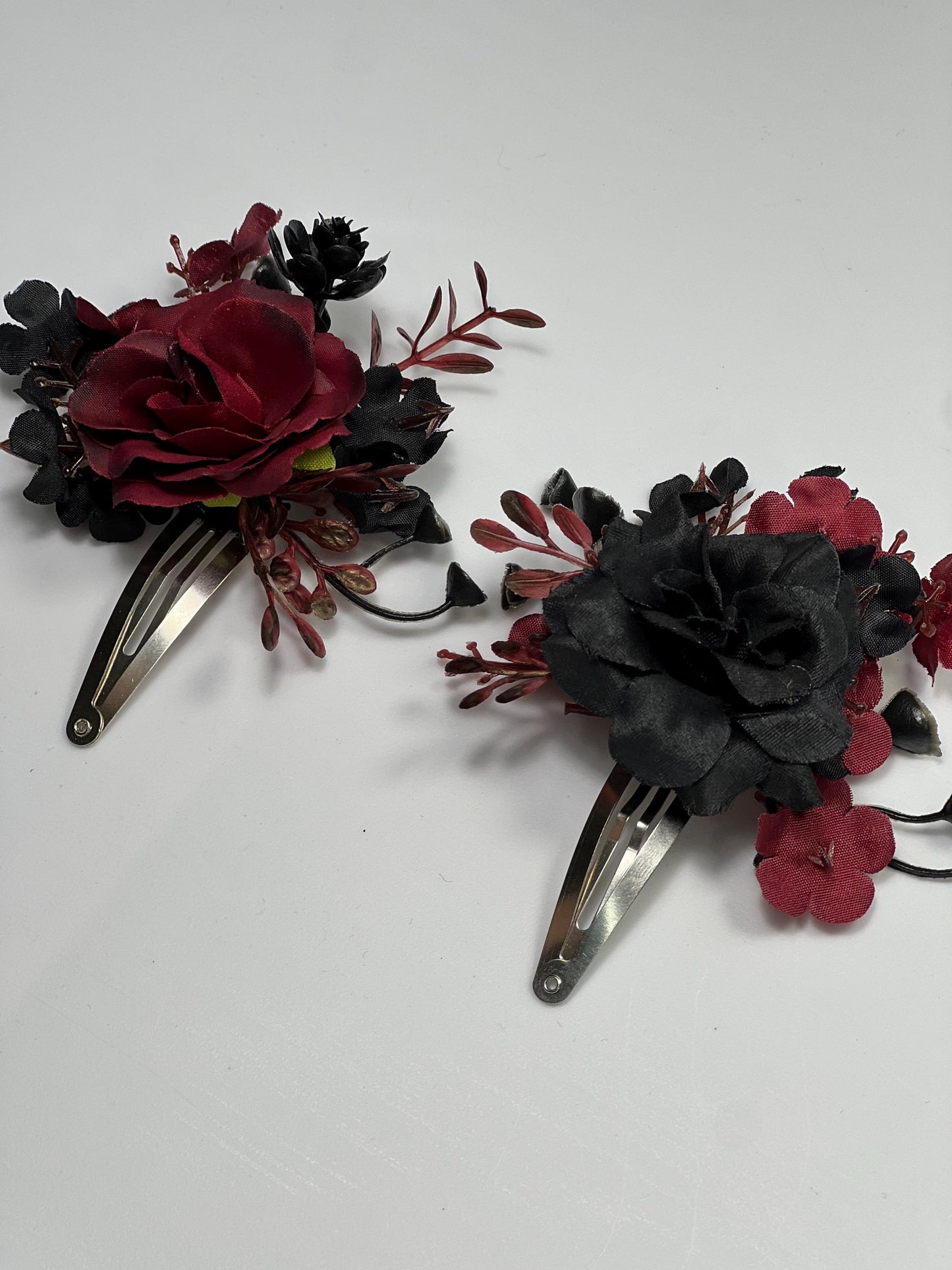 Hair Clip Black Burgundy Wedding Hair Pin Black Gothic Wedding Hair Clip Floral Burgundy Black Snap Clip Hair Accessories Maroon Black