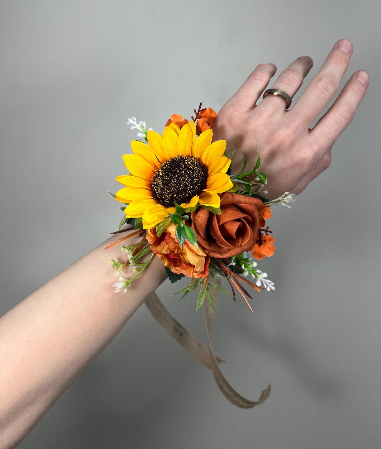 Sunflower Corsage Wedding Wrist Corsage Sunflower Burnt Orange Bridesmaids Corsage Terracotta Sunflowers Fall Corsage Artifitical Flower