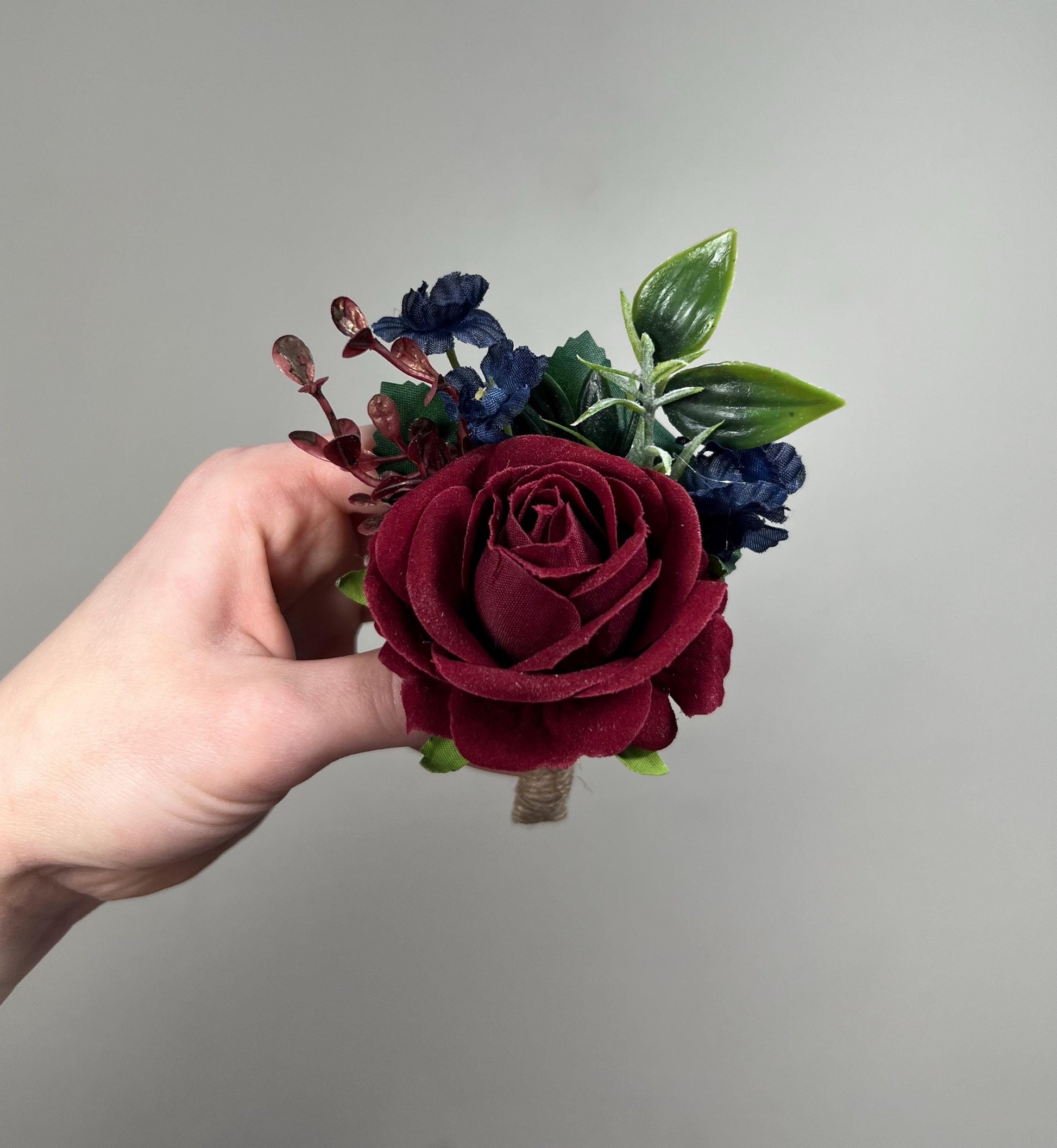 Burgundy Navy Blue Boutonniere Wedding Groom Boutonniere Burgundy Dark Blue Groomsmen Boutonnière Prom Navy Blue Maroon Artificial Flowers