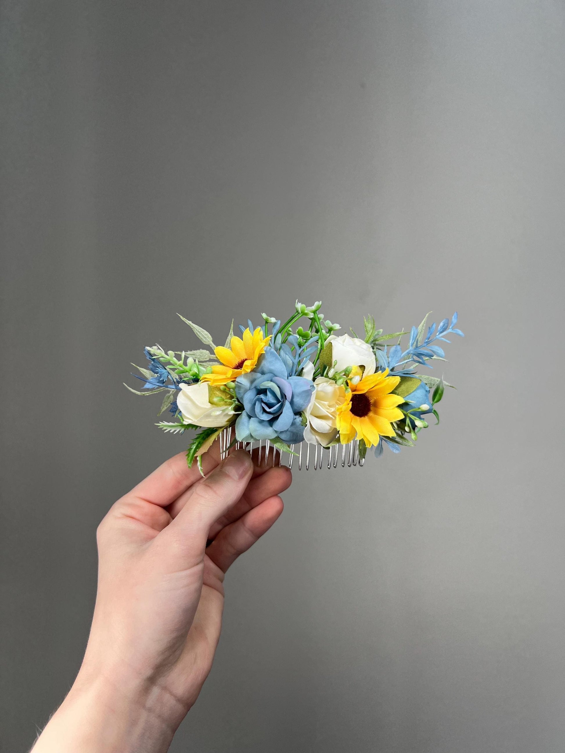 Sunflower Comb Floral Dusty Blue Wedding Head Piece Hair Comb Sunflower Bridal Blue Hair Clip Accessories Blue Hair Comb Artificial Flower