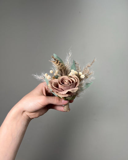 Brown Boutonniere Wedding Taupe Groom Boutonnières Boho Brown Feathers Boutonniere Groomsmen Taupe Baby Breath Pampas Grass Artificial
