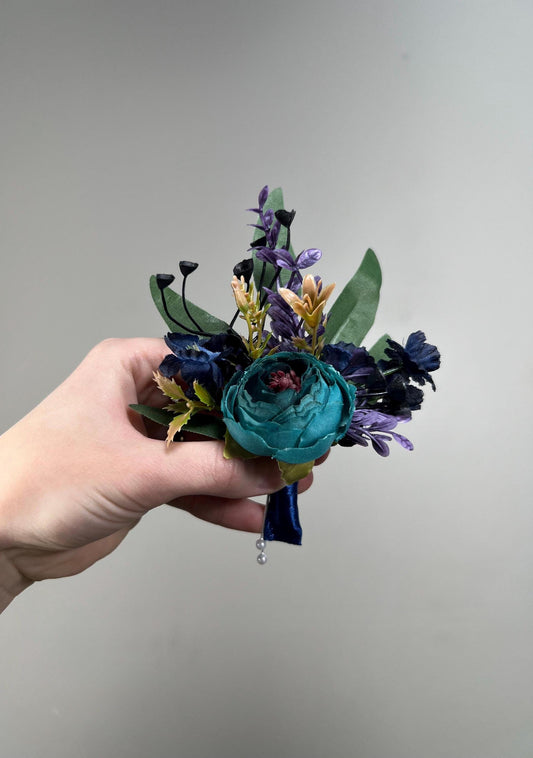 Teal Boutonniere Wedding Jewel Tome Boutonniere Groom Dark Teal Purple Navy Blue Boutonniere Groomsmen Teal Blue Boutonnière Artiticial