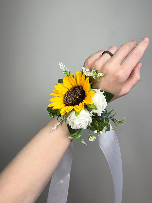 Sunflower Corsage Wedding Wrist Sunflowers Corsage Mom Yellow Sunflowers White Corsage Bridesmaids Corsage Fall Artificial Flowers