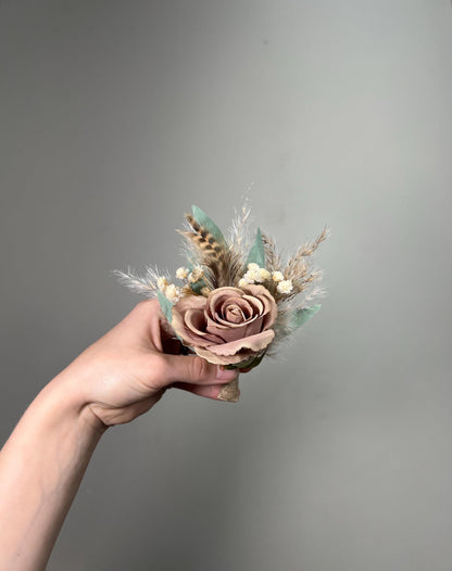 Brown Boutonniere Wedding Taupe Groom Boutonnières Boho Brown Feathers Boutonniere Groomsmen Taupe Baby Breath Pampas Grass Artificial